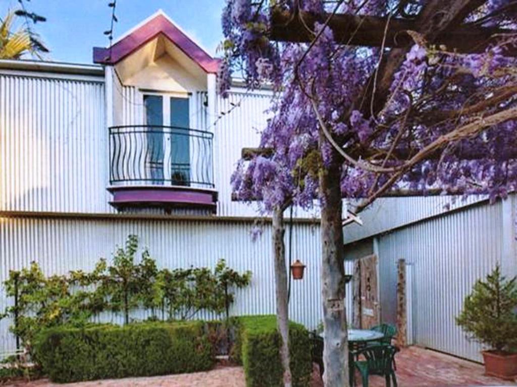 The Stable On Olive Daire Mildura Oda fotoğraf